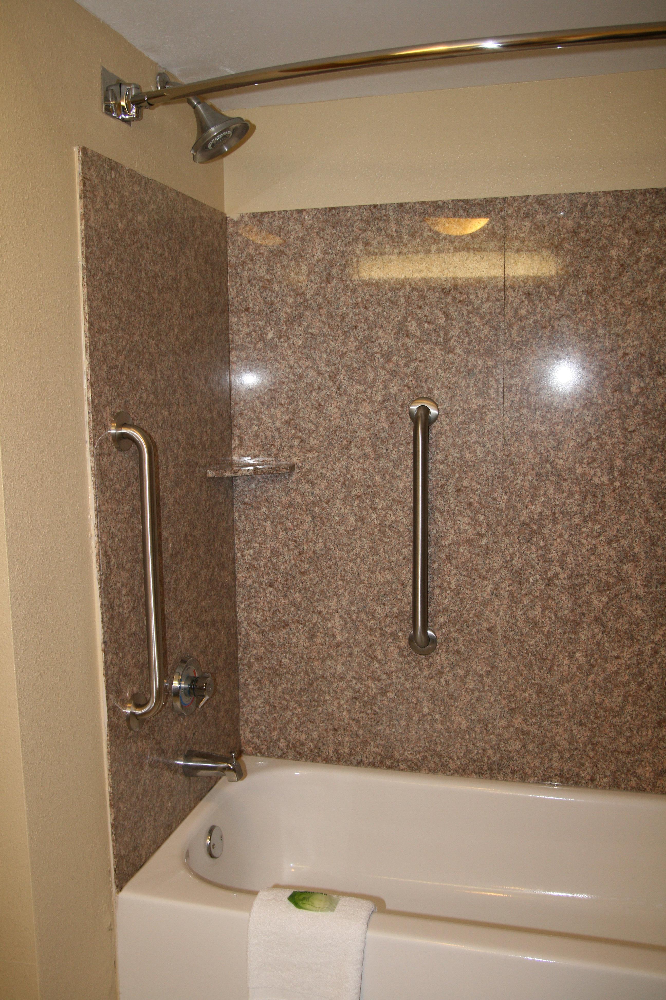 Holiday Inn Express And Suites גרינוויל מראה חיצוני תמונה
