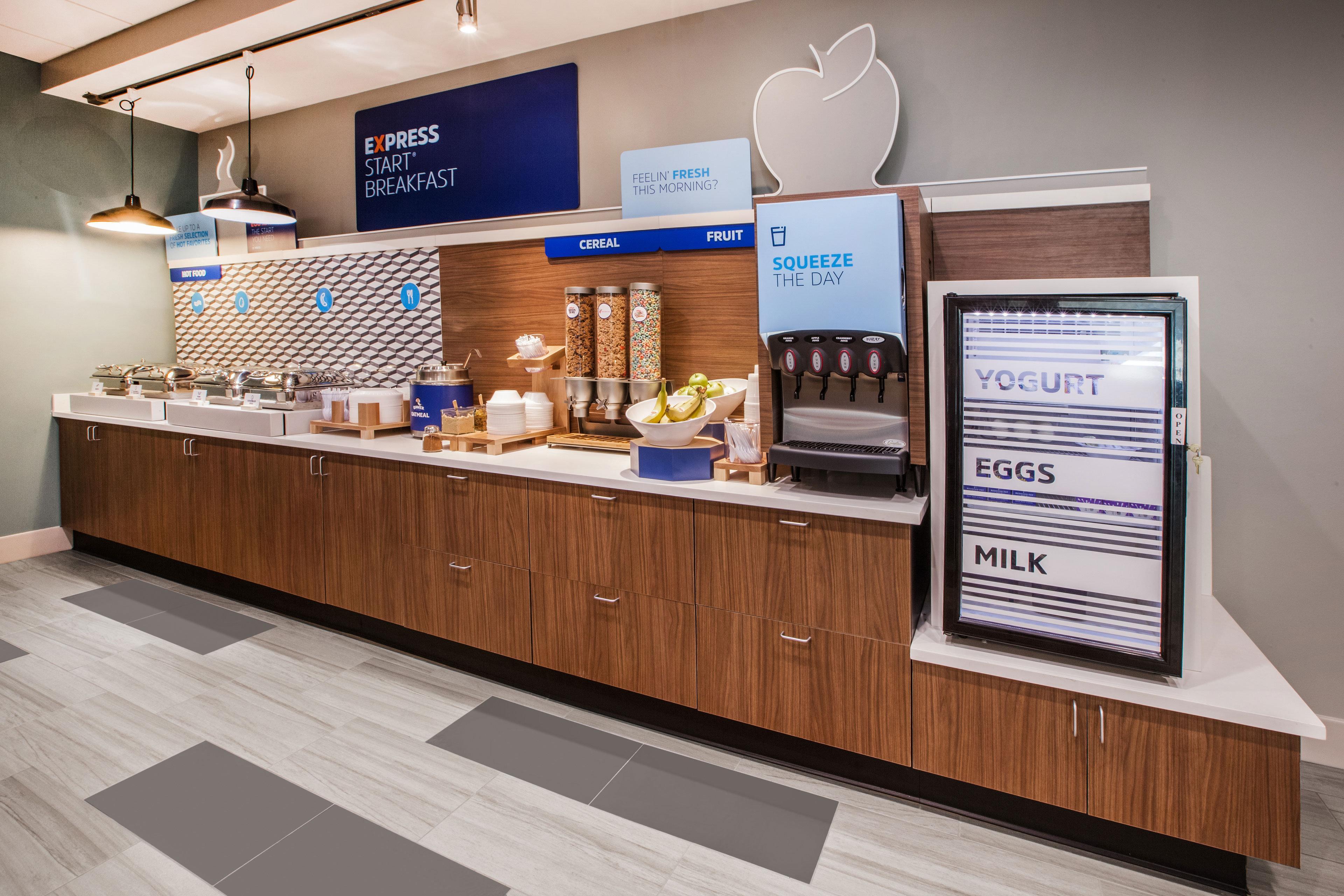 Holiday Inn Express And Suites גרינוויל מראה חיצוני תמונה